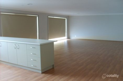 Property photo of 28 Fieldwren Drive Williams Landing VIC 3027
