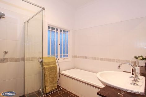 25 Edinburgh Castle Rd, Kedron, QLD 4031