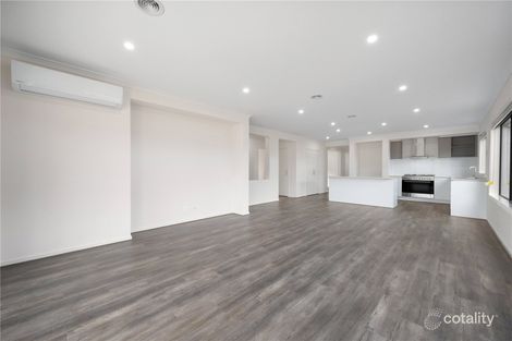 Property photo of 39 Rocco Avenue Donnybrook VIC 3064