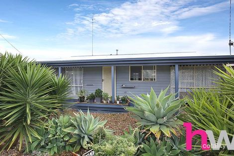 Property photo of 31 Leawarra Way Clifton Springs VIC 3222