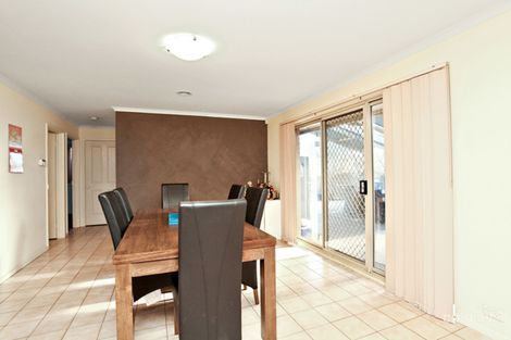 Property photo of 2 Delmont Street Werribee VIC 3030