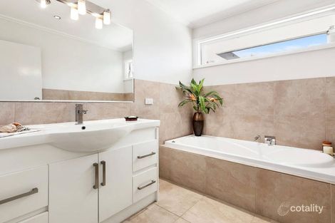 Property photo of 1261 Nepean Highway Mount Eliza VIC 3930