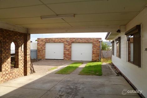 Property photo of 13 Queen Street Horsham VIC 3400