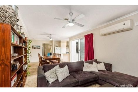 Property photo of 27 Dalkeith Drive Point Cook VIC 3030