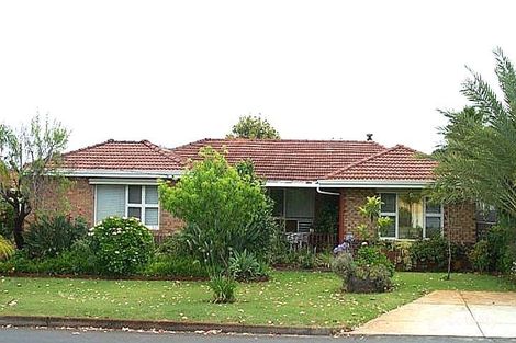 4 Russell St, Morley, WA 6062