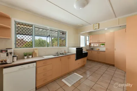 Property photo of 9 Enid Street Bracken Ridge QLD 4017