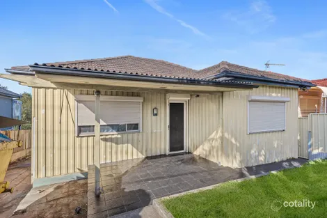 Property photo of 83 Lake Avenue Cringila NSW 2502