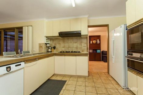 Property photo of 3 Henshaw Street Langwarrin VIC 3910