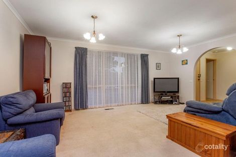 Property photo of 3 Henshaw Street Langwarrin VIC 3910