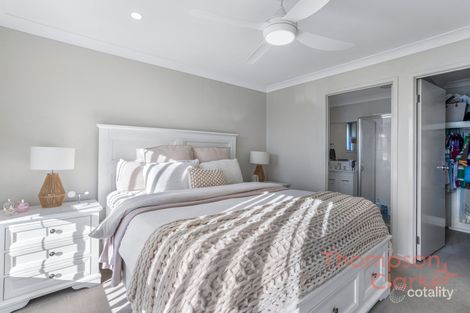 Property photo of 37 Undercliff Street Cliftleigh NSW 2321