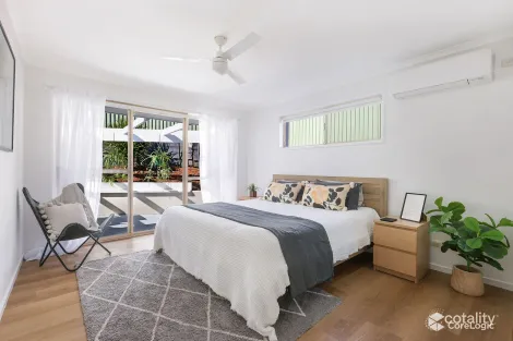 Property photo of 12 Bellbrook Close Robina QLD 4226