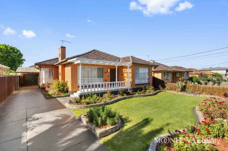 88 Montpellier Dr, Avondale Heights, VIC 3034