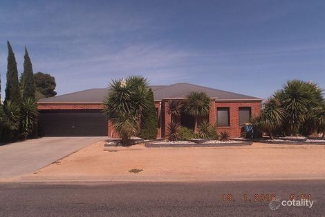 13 Wattle Dr, Numurkah, VIC 3636