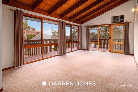 Property photo of 10 Doowi Court Greensborough VIC 3088
