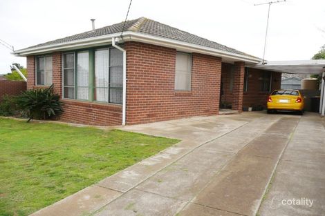 Property photo of 19 Centre Avenue Werribee VIC 3030