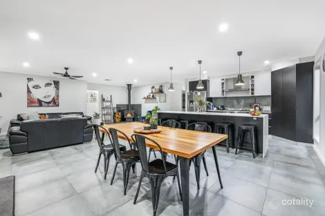 Property photo of 3 Wagtail Close Calala NSW 2340