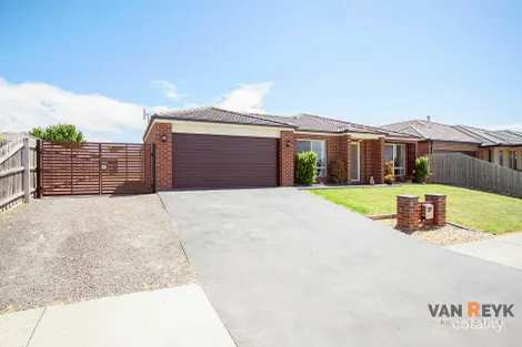 Property photo of 27 Phoebes Way Eastwood VIC 3875