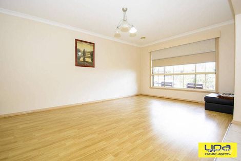 Property photo of 8 Cornell Close Broadmeadows VIC 3047