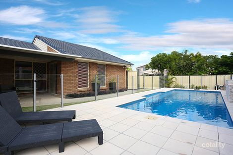 11 Quarterdeck Dr, Banksia Beach, QLD 4507