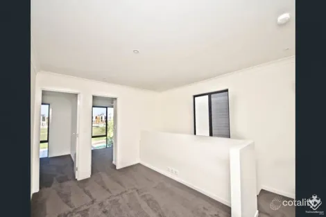 Property photo of 8 Altitude Drive Pimpama QLD 4209