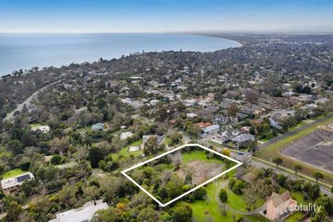 18 Humphries Rd, Mount Eliza, VIC 3930