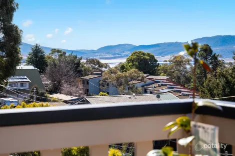 Property photo of 54 Gippsland Street Jindabyne NSW 2627