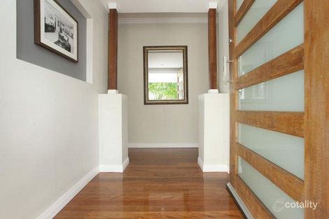 Property photo of 4 Weal Avenue Tarragindi QLD 4121