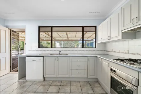 Property photo of 15 Glenn Place Duncraig WA 6023