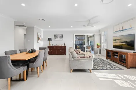 Property photo of 15 Commander Street Jordan Springs NSW 2747