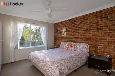 Property photo of 2/24-28 Bowada Street Bomaderry NSW 2541