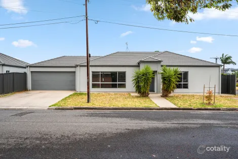 Property photo of 2A McMurtrie Place Seaton SA 5023