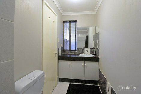 Property photo of 4 Berkeley Close Greenfields WA 6210