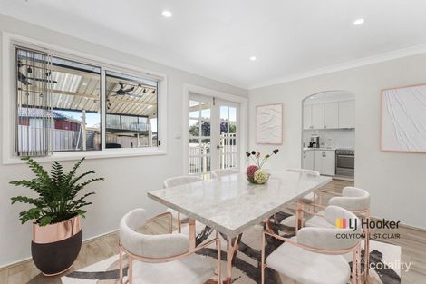 Property photo of 42 Manooka Crescent Bradbury NSW 2560