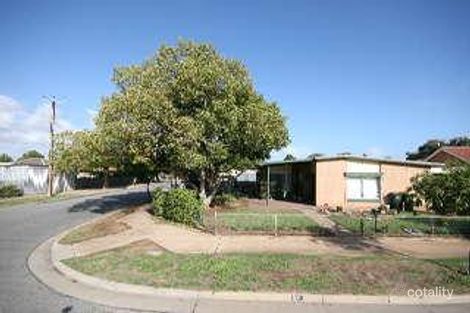 24 Lowana Tce, Taperoo, SA 5017