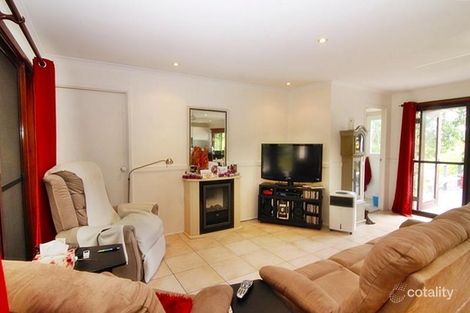 Property photo of 15 Marlene Court Highland Park QLD 4211