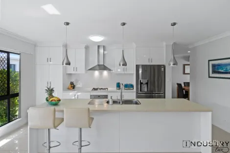 Property photo of 3 Beachfront Avenue Trinity Beach QLD 4879