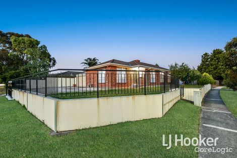 Property photo of 2 Girvan Circuit Endeavour Hills VIC 3802