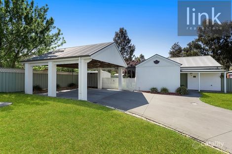 Property photo of 22 Creasey Place Glenroy NSW 2640