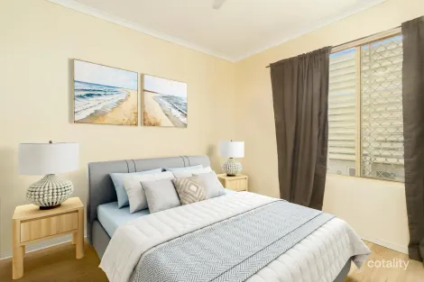 Property photo of 3/4 Pilot Street Urangan QLD 4655