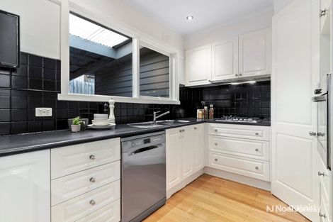 Property photo of 33 Churinga Avenue Mitcham VIC 3132