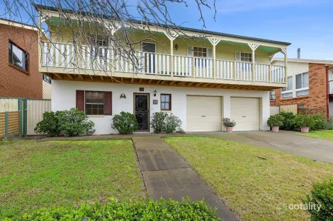 Property photo of 31 McGrath Road McGraths Hill NSW 2756