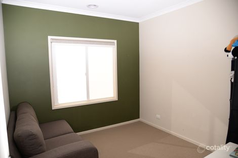 Property photo of 77 Fulham Way Wollert VIC 3750