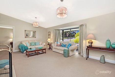 Property photo of 8 Lochberr Court Hamilton VIC 3300