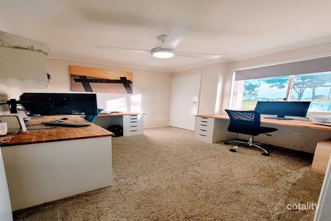 26 Peters Rd, Meringandan West, QLD 4352