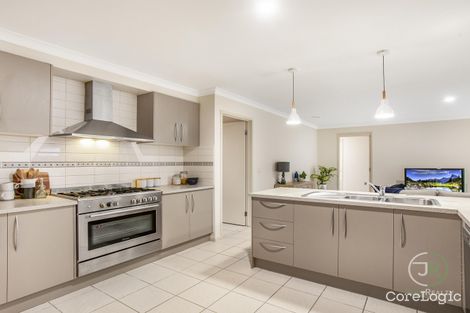 Property photo of 11 Saltbush Avenue Lyndhurst VIC 3975