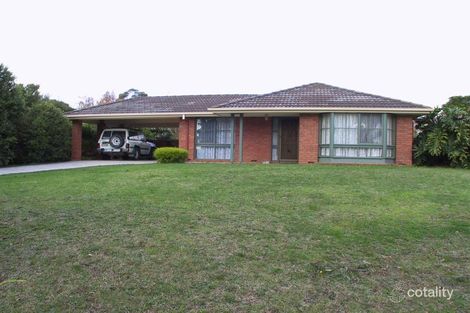 Property photo of 4 Eggleton Rise Rowville VIC 3178