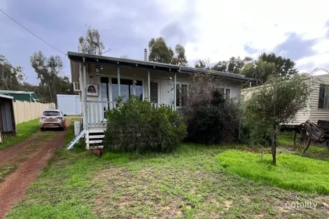 Property photo of 20 White Street Wandering WA 6308