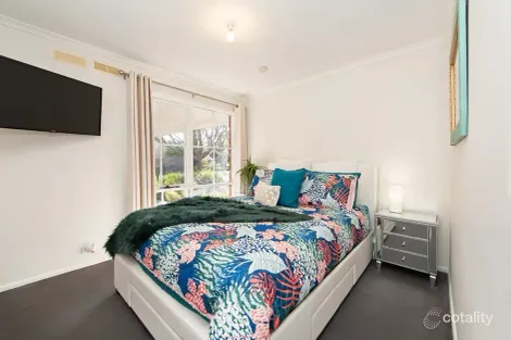 Property photo of 85 St Andrews Circuit Thurgoona NSW 2640