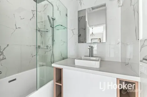 Property photo of 15 Gardner Street Koo Wee Rup VIC 3981