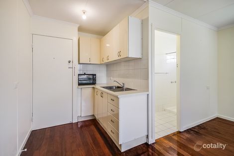 2/87 Landsborough Pde, Golden Beach, QLD 4551